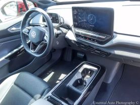 -2023 Volkswagen Id.4 - Image 18