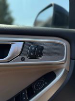 2021 Ford Explorer - Image 34