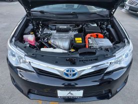 2014 Toyota Camry - Image 24