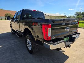 2019 FORD F250 SUPER DUTY CREW CAB PICKUP V8, TURBO DIESEL, 6.7 LITER XL PICKUP 4D 6 3/4 FT