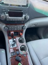 2011 TOYOTA HIGHLANDER SUV V6, 3.5 LITER LIMITED SPORT UTILITY 4D