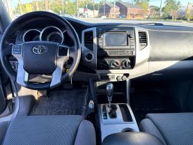 2013 TOYOTA TACOMA DOUBLE CAB PICKUP V6, 4.0 LITER PICKUP 4D 5 FT