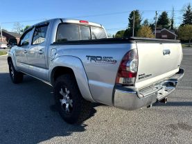2013 TOYOTA TACOMA DOUBLE CAB PICKUP V6, 4.0 LITER PICKUP 4D 5 FT