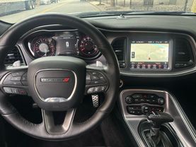 2017 DODGE CHALLENGER COUPE V6, 3.6 LITER SXT PLUS COUPE 2D