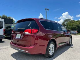 2017 CHRYSLER PACIFICA VAN V6, 3.6 LITER TOURING-L MINIVAN 4D