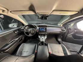 2018 HONDA CLARITY PLUG-IN HYBRID SEDAN 4-CYL, HYBRID, 1.5 LITER TOURING SEDAN 4D