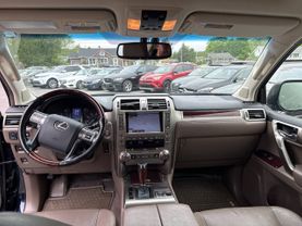 2017 LEXUS GX SUV V8, 4.6 LITER GX 460 SPORT UTILITY 4D