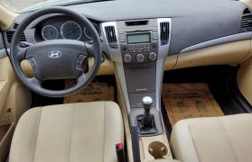 2009 HYUNDAI SONATA SEDAN 4-CYL, 2.4 LITER GLS SEDAN 4D