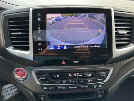 2017 HONDA PILOT SUV WHITE AUTOMATIC - CARPALACE, Chantilly, VA. 38.91645215435775, -77.47495885092432