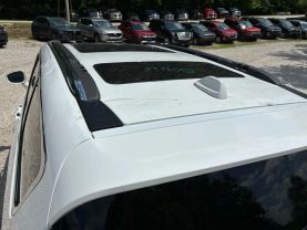 2021 CHRYSLER PACIFICA HYBRID VAN V6, HYBRID, 3.6 LITER LIMITED VAN 4D at T&T Repairables - used car dealership in Spencer, Indiana.