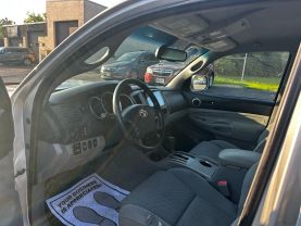 2009 TOYOTA TACOMA DOUBLE CAB PICKUP V6, 4.0 LITER PICKUP 4D 5 FT