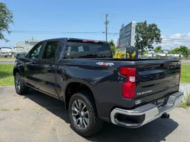 2023 Chevrolet Silverado 1500 Crew Cab Lt Pickup 4d 5 3/4 Ft - Image 4