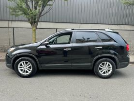 2014 KIA SORENTO SUV 4-CYL, GDI, 2.4 LITER LX SPORT UTILITY 4D