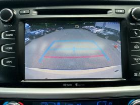 2015 TOYOTA HIGHLANDER SUV WHITE AUTOMATIC - CARPALACE, Chantilly, VA. 38.91645215435775, -77.47495885092432