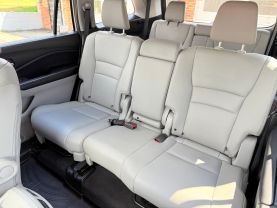 2017 Honda Pilot - Image 18
