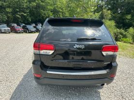 2020 JEEP GRAND CHEROKEE SUV V6, VVT, 3.6 LITER LIMITED SPORT UTILITY 4D at T&T Repairables - used car dealership in Spencer, Indiana.