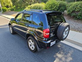 2005 TOYOTA RAV4 SPORT UTILITY 4D