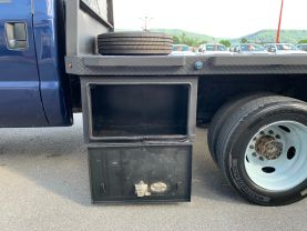 2012 FORD F550 SUPER DUTY CREW CAB 9FT FLATBED GOOSENECK TRUCK FLATBED TRUCKS V8, TURBO DIESEL, 6.7 LITER 176" W.B. 4D - Eddies Auto Sales