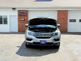 2017 Honda Pilot - Image 13