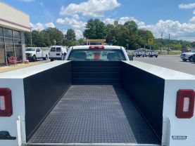 2019 CHEVROLET SILVERADO 2500 HD DOUBLE CAB 8FT KNAPHEIDE SERVICE BED TRUCK SERVICE/UTILITY TRUCKS V8, 6.0 LITER 4D - Eddies Auto Sales