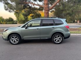 2017 SUBARU FORESTER