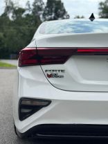 2021 Kia Forte - Image 8