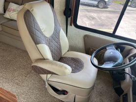Used 2014 GEORGETOWN BY FOREST RIVER GEORGETOWN CLASS A - 329DS - LA Auto Star located in Virginia Beach, VA
