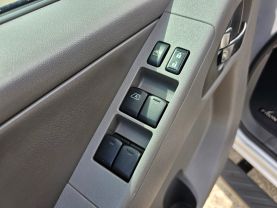 2011 NISSAN FRONTIER CREW CAB PICKUP V6, 4.0 LITER SL PICKUP 4D 5 FT