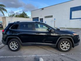 2016 JEEP CHEROKEE SUV V6, 3.2 LITER LATITUDE SPORT UTILITY 4D