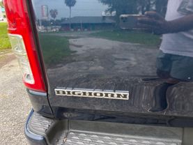 2019 RAM 1500 QUAD CAB PICKUP V8, HEMI, 5.7 LITER BIG HORN PICKUP 4D 6 1/3 FT