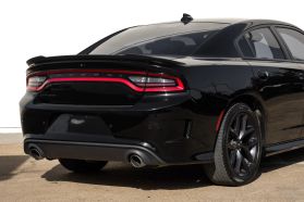 2020 Dodge Charger - Image 11