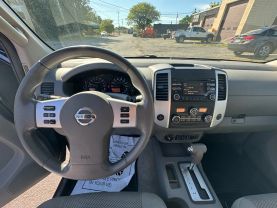 2014 NISSAN FRONTIER CREW CAB PICKUP V6, 4.0 LITER SV PICKUP 4D 5 FT