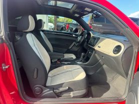 Used 2018 VOLKSWAGEN BEETLE HATCHBACK 4-CYL, TURBO, 2.0 LITER 2.0T COAST HATCHBACK 2D - LA Auto Star located in Virginia Beach, VA