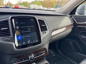 2019 VOLVO XC90 SUV 4-CYL, DRIVE-E, TURBO, SUPERCHARGED, 2.0 LITER T6 MOMENTUM SPORT UTILITY 4D