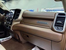 2019 RAM 1500 CREW CAB