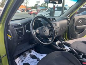 2014 KIA SOUL WAGON GREEN AUTOMATIC -  V & B Auto Sales