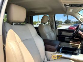 2017 Ram 1500 Crew Cab - Image 10