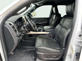 2019 RAM 2500 CREW CAB PICKUP 6-CYL, TURBO DIESEL, 6.7 LITER LARAMIE PICKUP 4D 6 1/3 FT