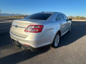 2016 Ford Taurus - Image 5