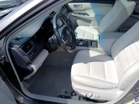 2015 TOYOTA CAMRY SEDAN V6, 3.5 LITER XLE SEDAN 4D