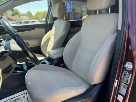 2017 KIA SORENTO SUV 4-CYL, GDI, 2.4 LITER LX SPORT UTILITY 4D