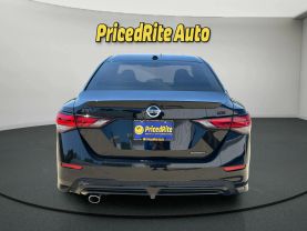 2022 NISSAN SENTRA SEDAN 4-CYL, 2.0 LITER SR SEDAN 4D