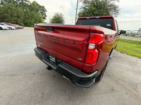 2022 Chevrolet Silverado 1500 Limited Crew Cab Lt Trail Boss Pickup 4d 5 3/4 Ft - Image 17