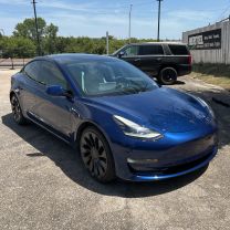 -2021 Tesla Model 3 - Image 2