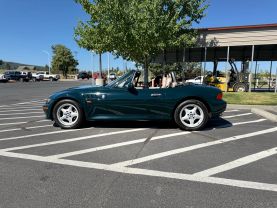 1998 BMW Z3 CONVERTIBLE 4-CYL, 1.9 LITER 4-CYL ROADSTER 2D