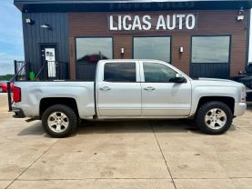 2016 CHEVROLET SILVERADO 1500 CREW CAB PICKUP V8, ECOTEC3, 5.3 LITER Z71 LT PICKUP 4D 5 3/4 FT
