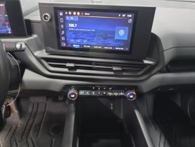 2024 Chevrolet Silverado Ev - - Image 9