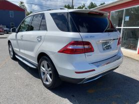 2015 MERCEDES-BENZ M-CLASS SUV V6, 3.5 LITER ML 350 4MATIC SPORT UTILITY 4D