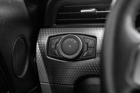 2017 Ford Mustang - Image 34