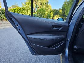 2022 TOYOTA COROLLA SE SEDAN 4D